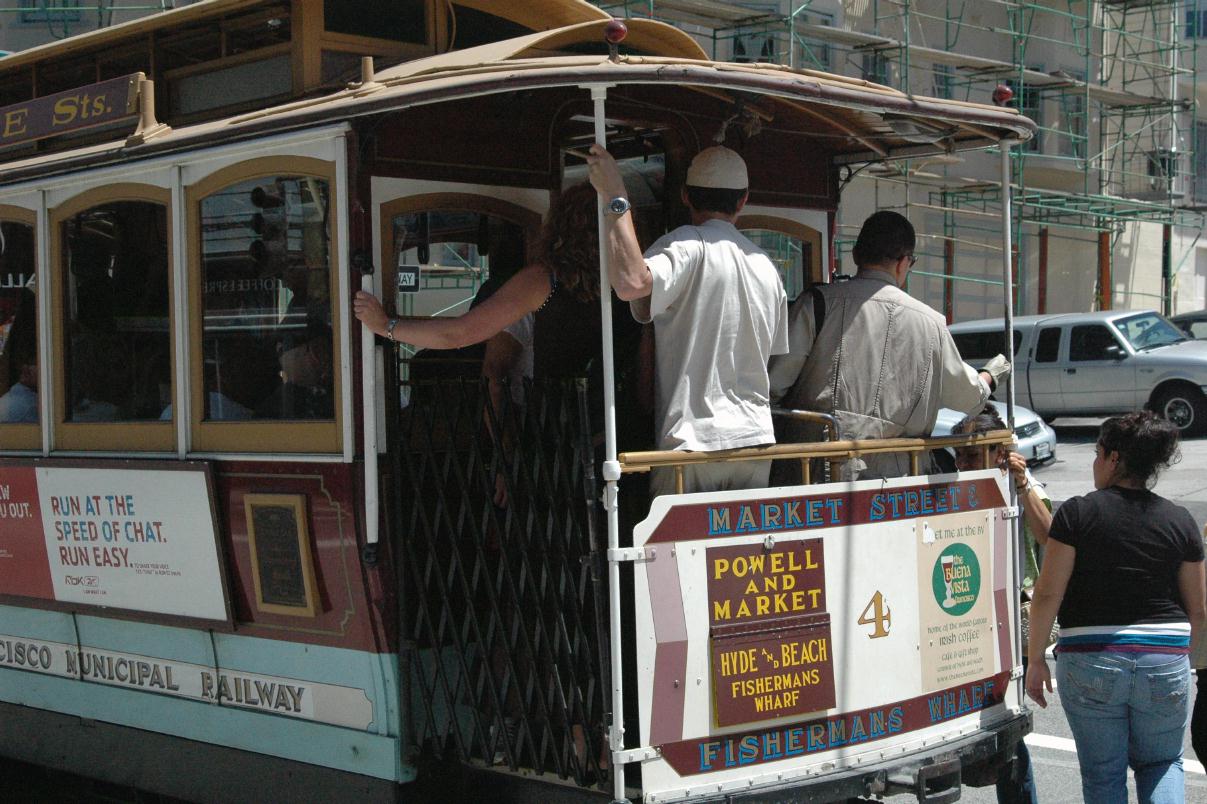 ./CableCar_004_20070000_01.jpg